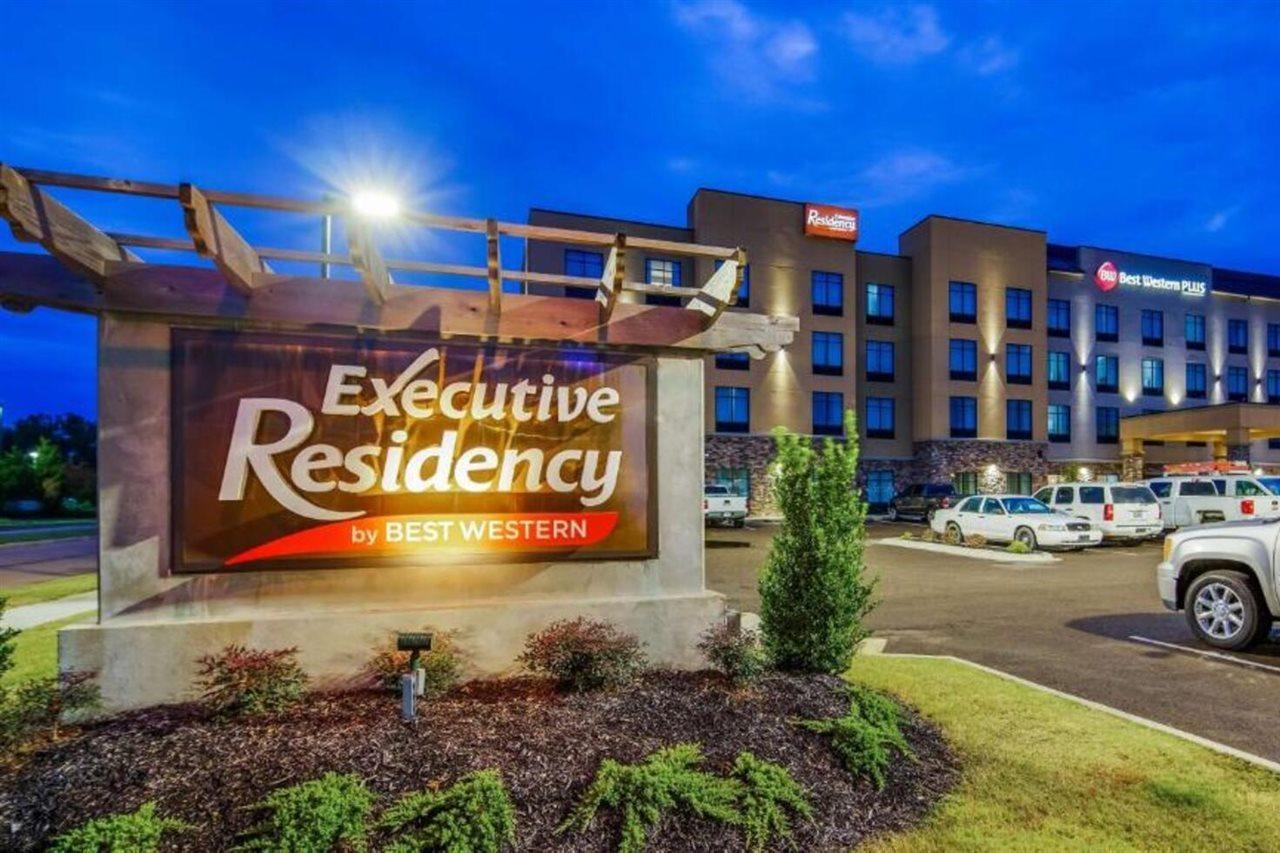 Best Western Plus Executive Residency Marion Luaran gambar