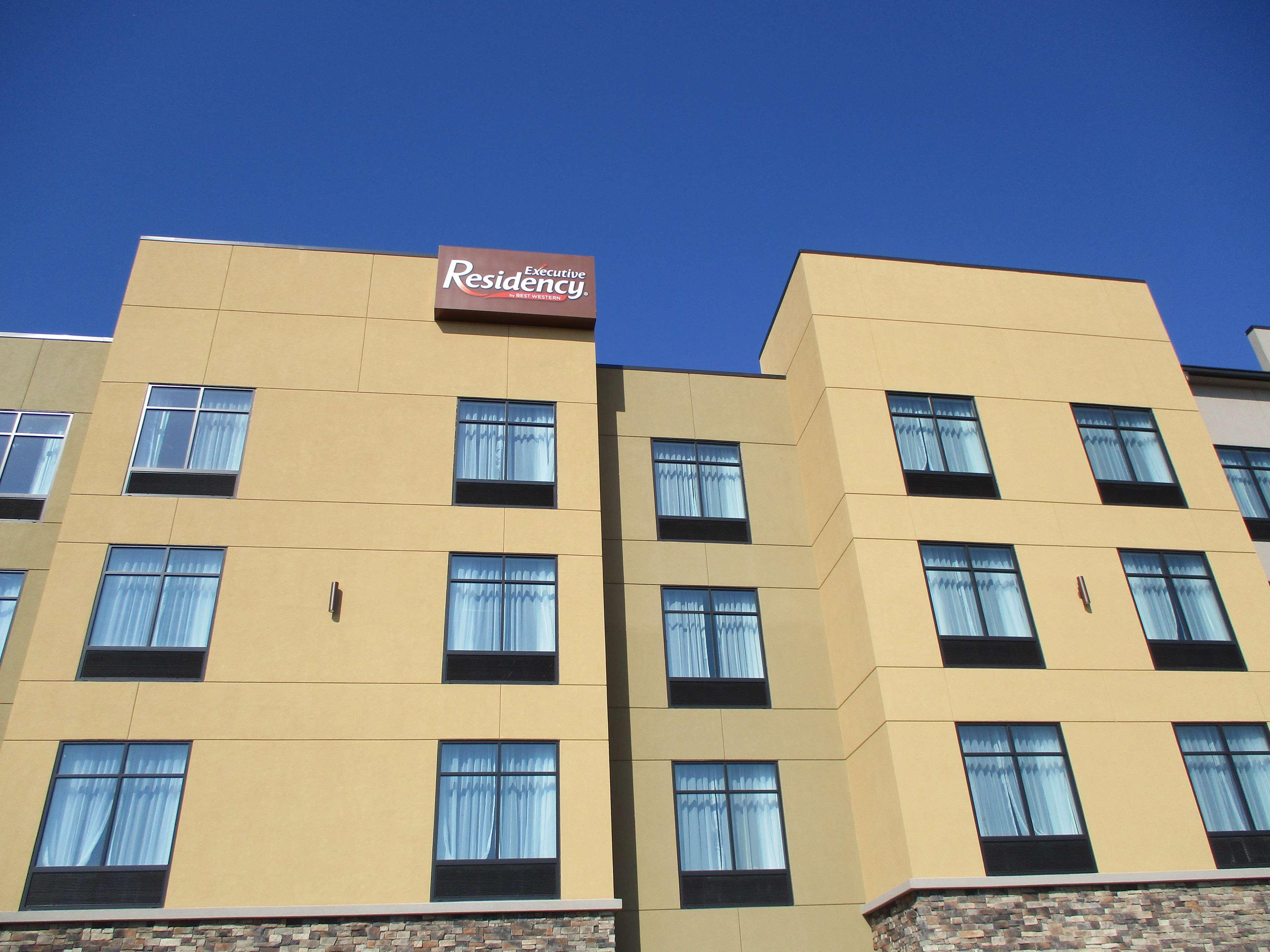 Best Western Plus Executive Residency Marion Luaran gambar