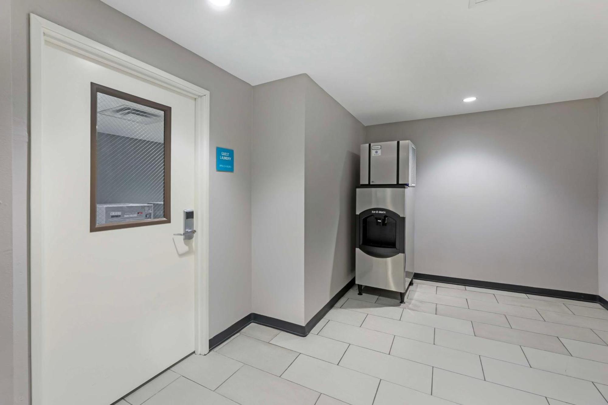 Best Western Plus Executive Residency Marion Luaran gambar