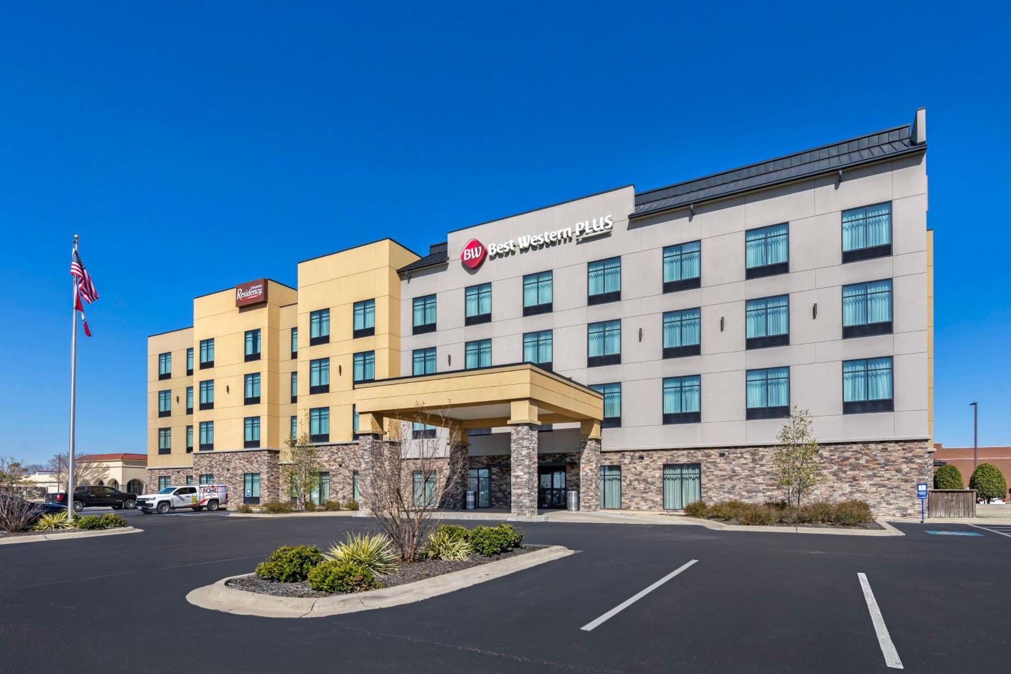 Best Western Plus Executive Residency Marion Luaran gambar